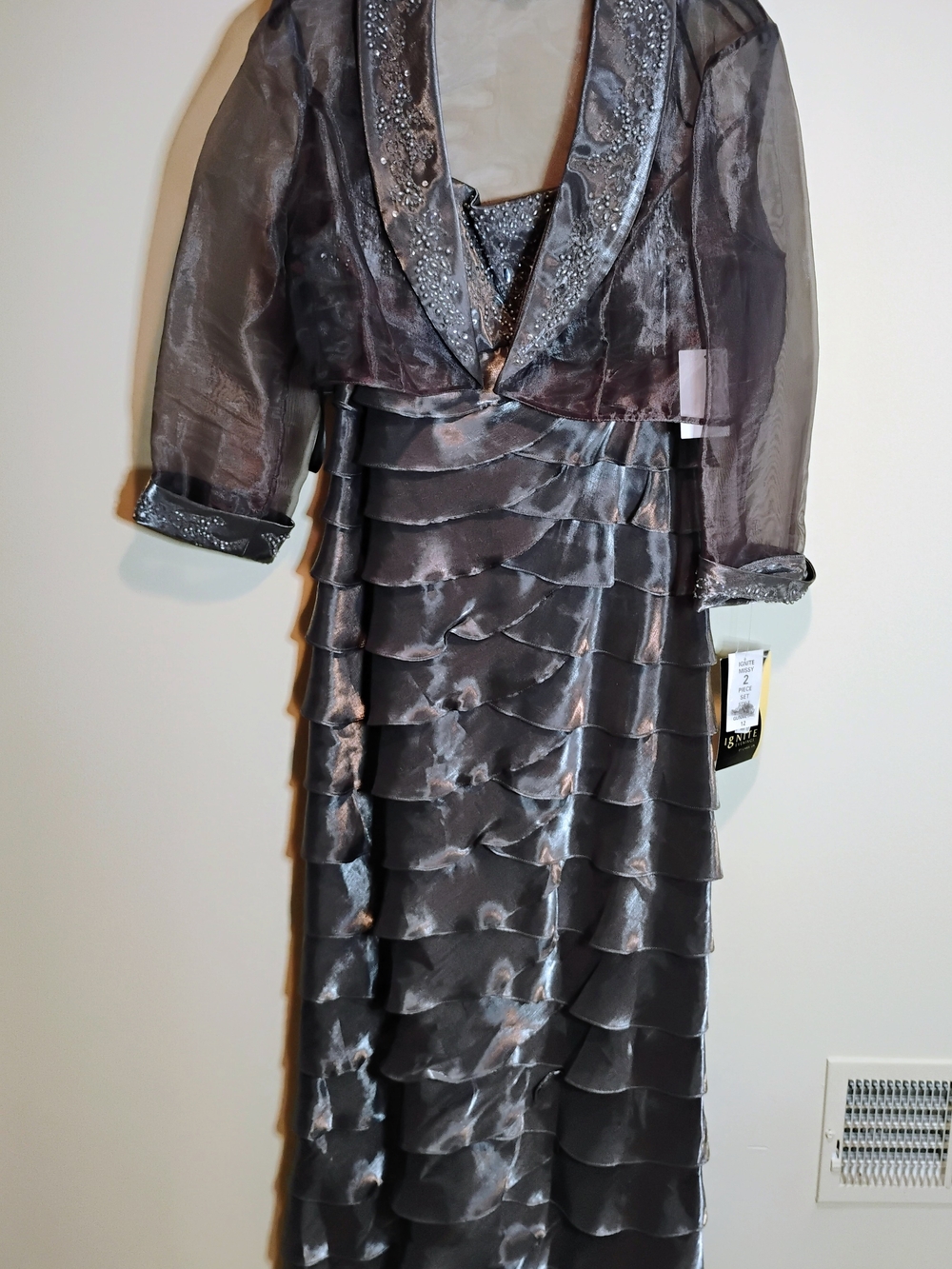 Elegant Silver-Gray Lined Tiered  Evening Dress with Beaded Jacket   Size 12